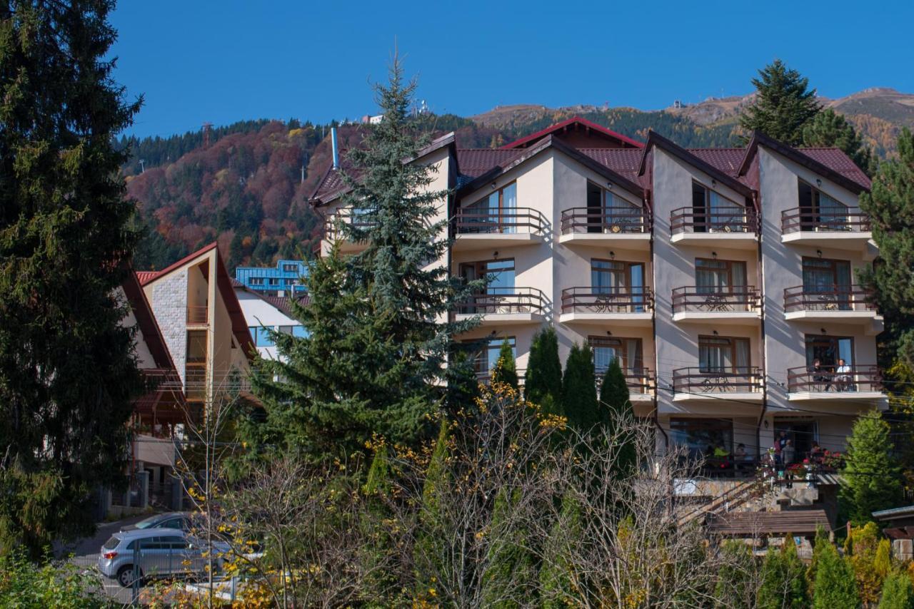Hotel Marea Neagra Sinaia Esterno foto